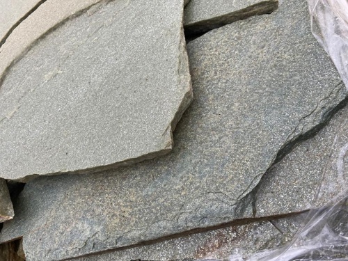 Плитняк златолит зелёный для цоколя, отмостки купить в Катав-Ивановске