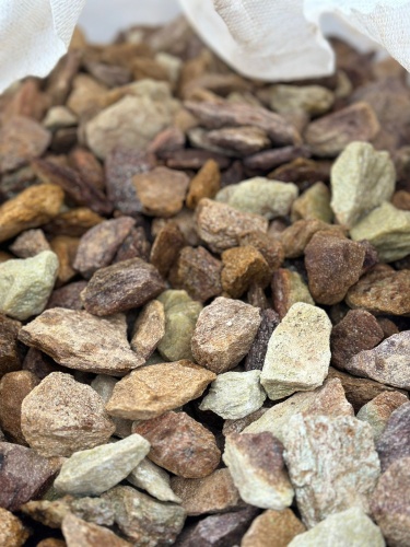 Златолит персиковый декоративная каменная крошка купить в Катав-Ивановске