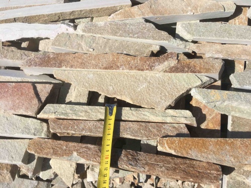 Горбушка златолит золотистый для облицовки купить в Катав-Ивановске