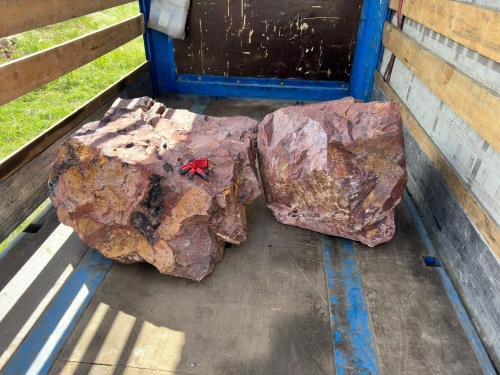 Ландшафтные глыбы красно-фиолетовые 200-1000 килограмм купить в Катав-Ивановске
