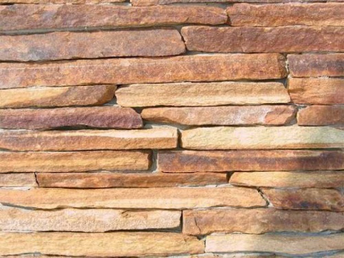 Горбушка златолит золотистый для облицовки купить в Катав-Ивановске