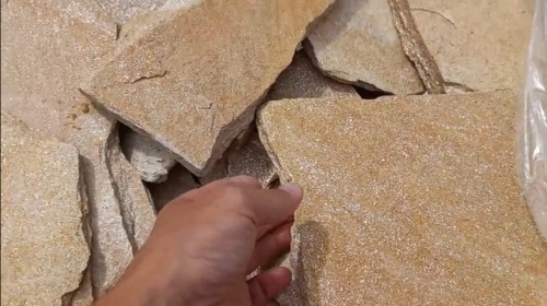 Плитняк златолит жёлтый золотистый для фасада 1,5-3см купить в Катав-Ивановске