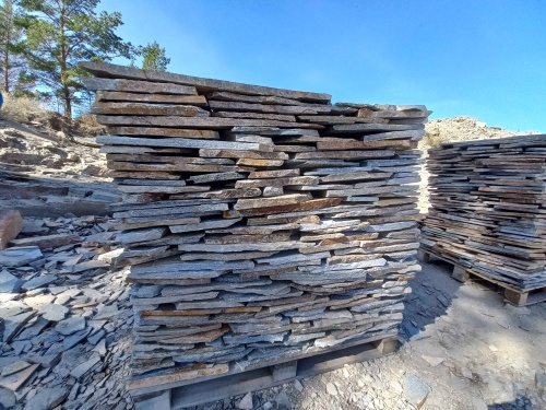 Плитняк златолит серебристый для фасада купить в Катав-Ивановске