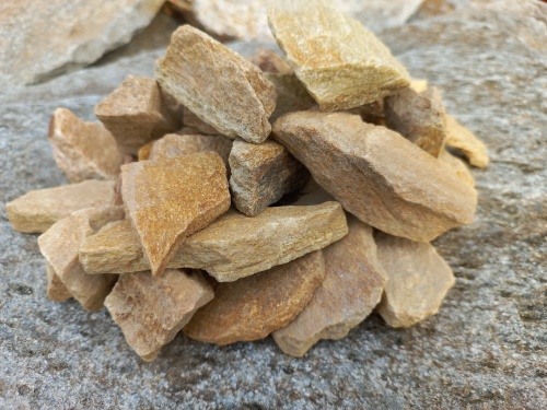 Златолит жёлтый декоративная каменная крошка купить в Катав-Ивановске