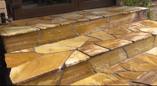 Плитняк златолит жёлтый золотистый для отмостки купить в Катав-Ивановске